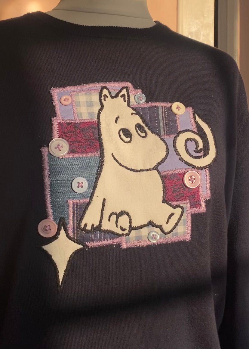 White hippo patch work jumper